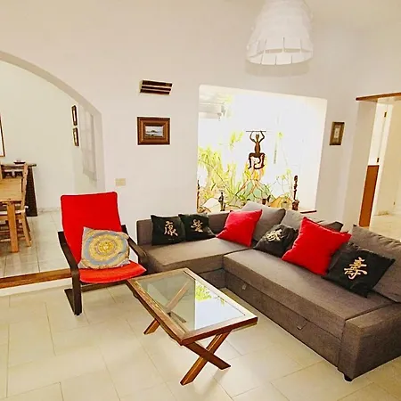 Villa Alfred فيلة تياس